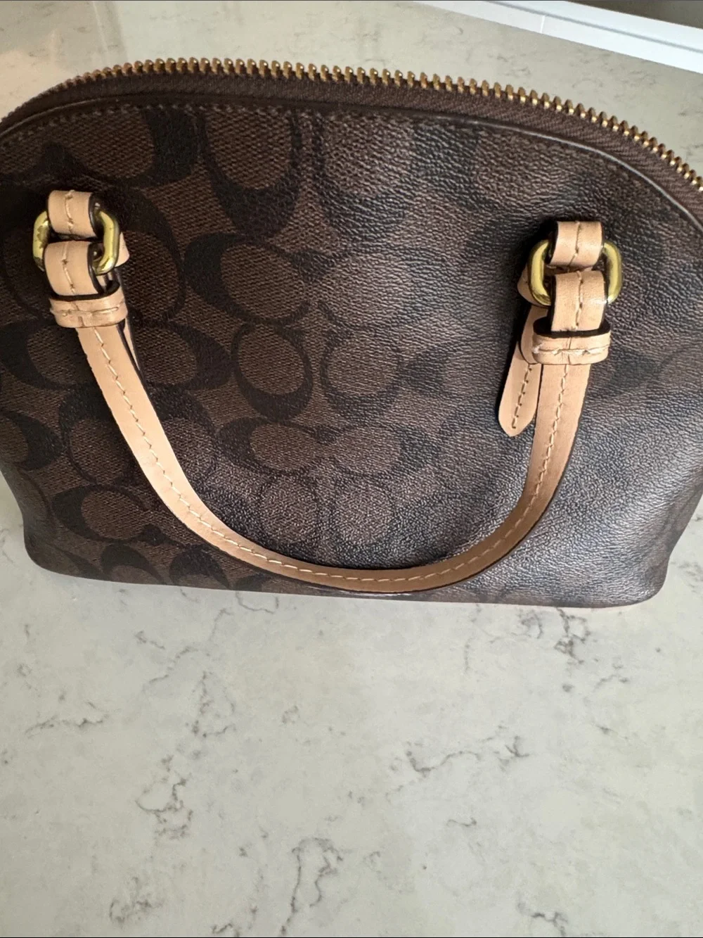 Coach Brown Signature Dome Satchel with Tan Trim and Red Tag - Picture 4 of 9